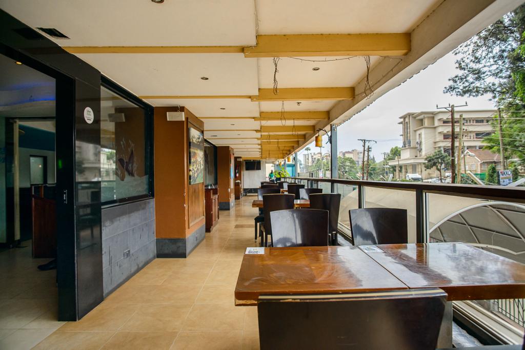 Prime Commercial Space for Rent at Diamond Plaza: Ideal for Coffee Shops and Fast-Food Chains