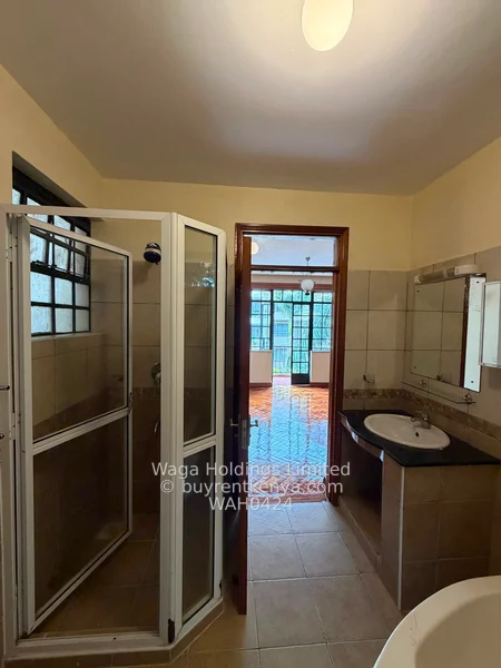 Elegant 3-Bedroom Apartment for Sale | Lavington, Mbaazi Avenue — photo 11