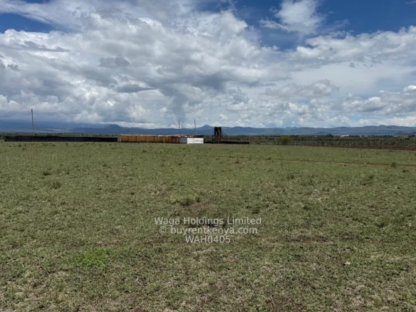 10 Acres for Sale | Suswa – Touching Namanga/Suswa Road — photo 1